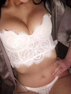 Renata - escort Świętochłowice